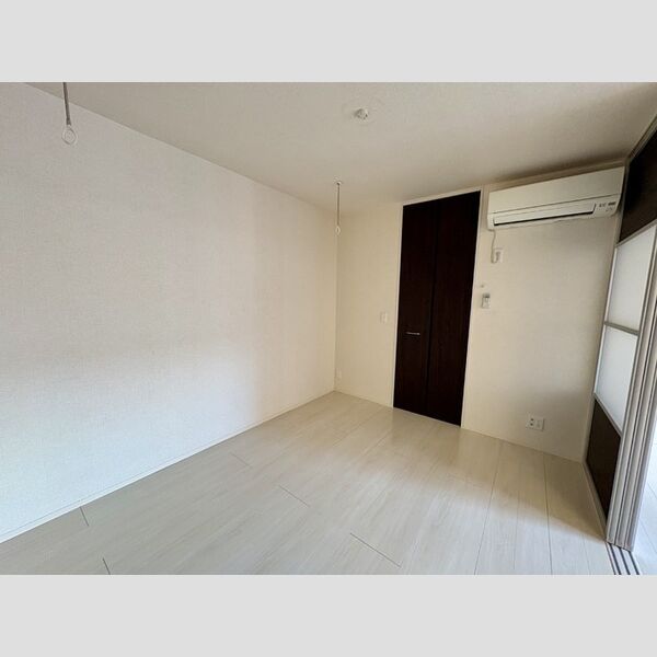 エタニティー東船橋303号室 北側洋室