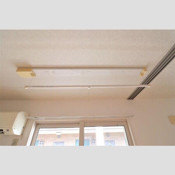 エスタシオン202号室 室内物干し