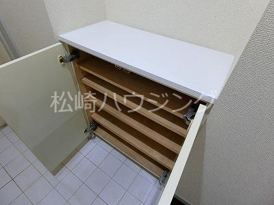 パークサイド中野 玄関