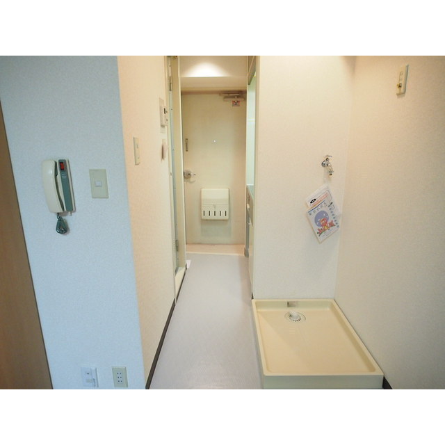 ローズマンション代々木上原208号室 室内洗濯機置き場