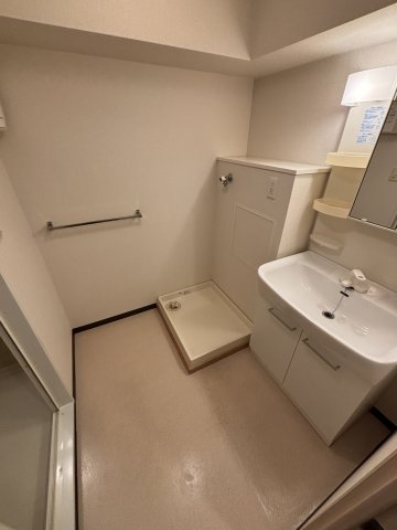 リファインドシーンⅡ0101号室 ※別号室の参考写真です(現況優先)