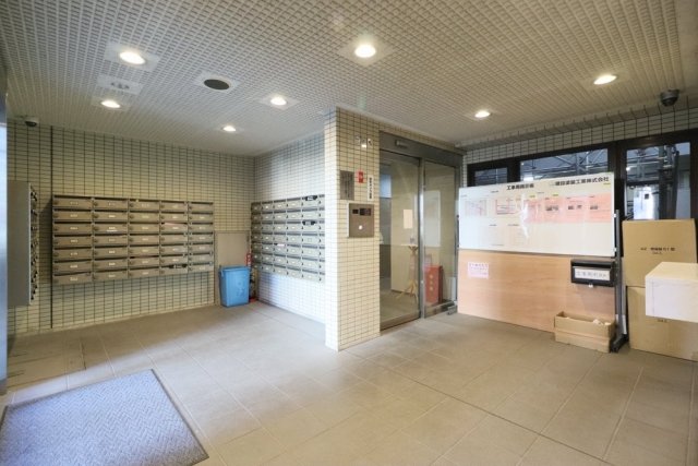 グローリア初穂桜台Ⅱ707号室 エントランス