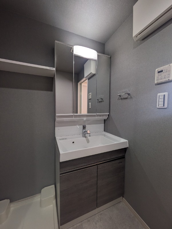 ジェノヴィア妙典Ⅱ6階 洗面