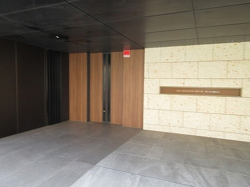 ザ・レジデンス目白御留山 エントランスアプローチ