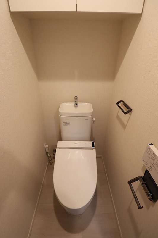 ジェノヴィア新大塚1階 トイレ