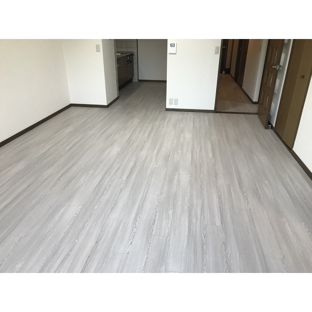 モンメール大磯106号室 リビング