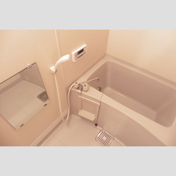 ハイツ・リヴァーサイド 追い焚きつきです