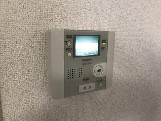 エム・エー浅間305号室 カメラ付インターホン