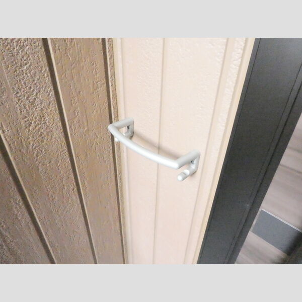 エストリヴィエール東川口202号室 傘立て