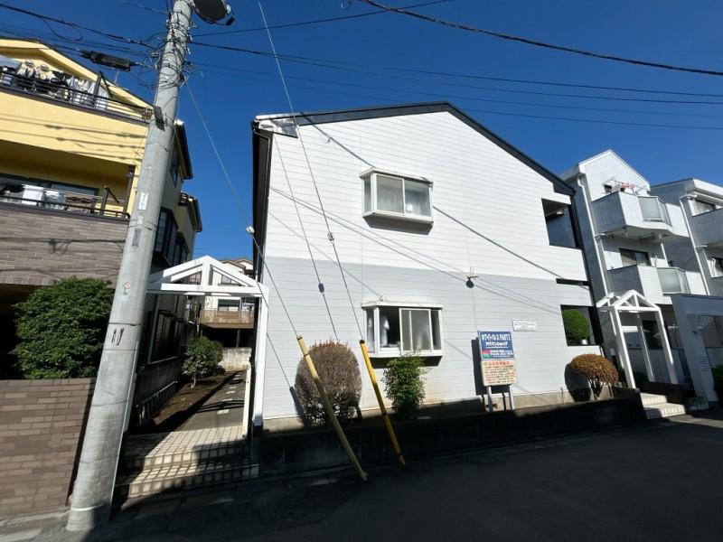 ホワイトパレス 外観