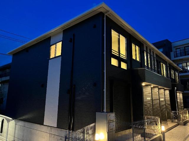 ノッテ・ステラータ 外観写真（夜）