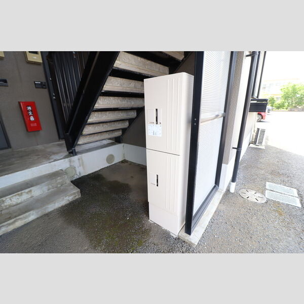 メイヒルズ 宅配BOX