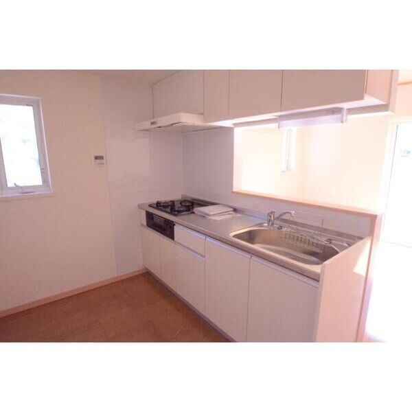 パークサイドヒルズ102号室 キッチン