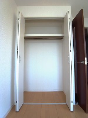 リブリ・三ツ沢フラッツ 収納