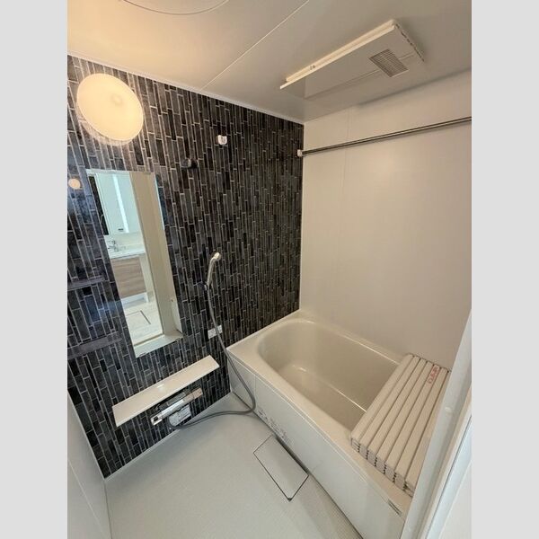 シンビジウム湘南台305号室 浴室