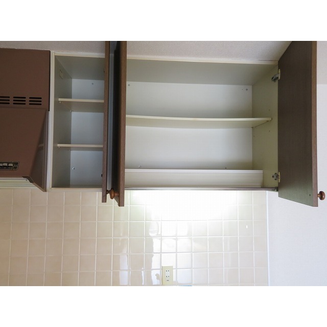 クリオ辻堂参番館0305号室 収納