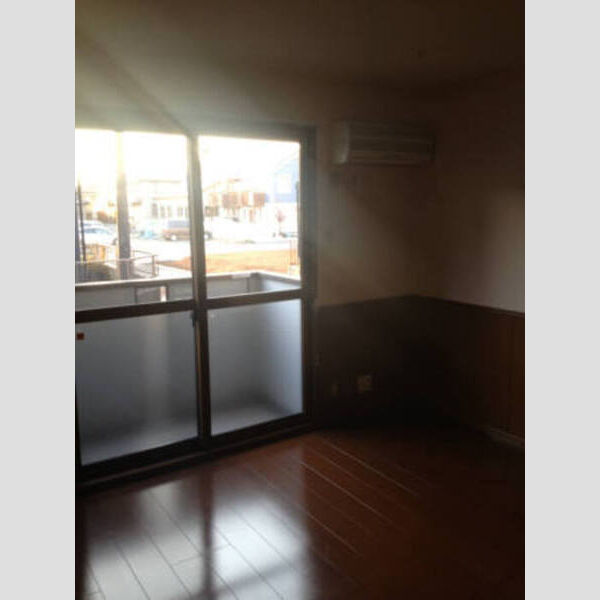 ルミエール西高尾　A A102　リビング