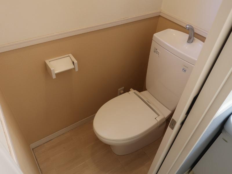 アパートメントKASAIⅡ トイレ