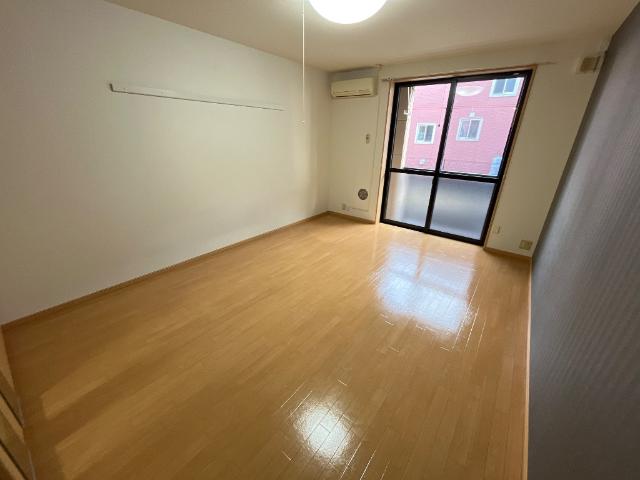 ルミナスハイム106号室 洋室