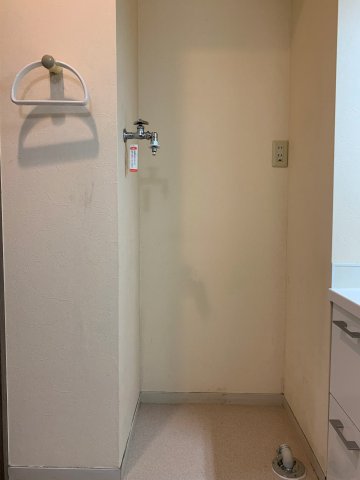 ヴィラージュ本鵠沼0402号室 内観