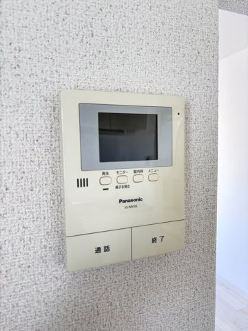 ルミエールＡＩＮＯＫＡＷＡ0304号室 セキュリティ