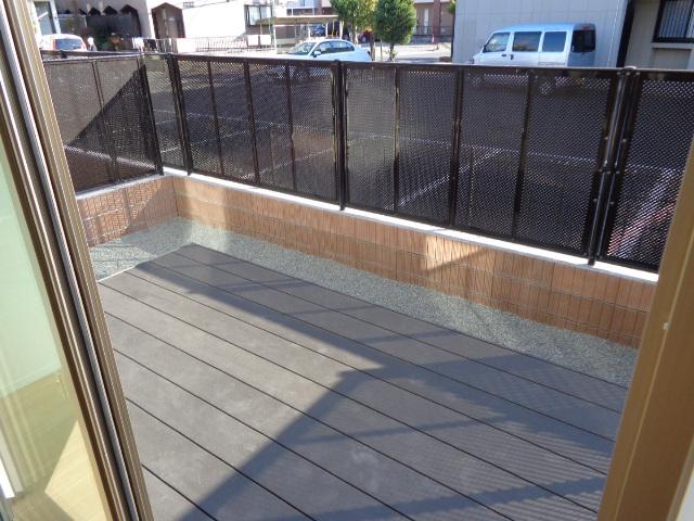 Ｇｒａｎｄ　Ｈａｒｍｏｎｉｅ（グランアルモニー）00105号室 専用庭