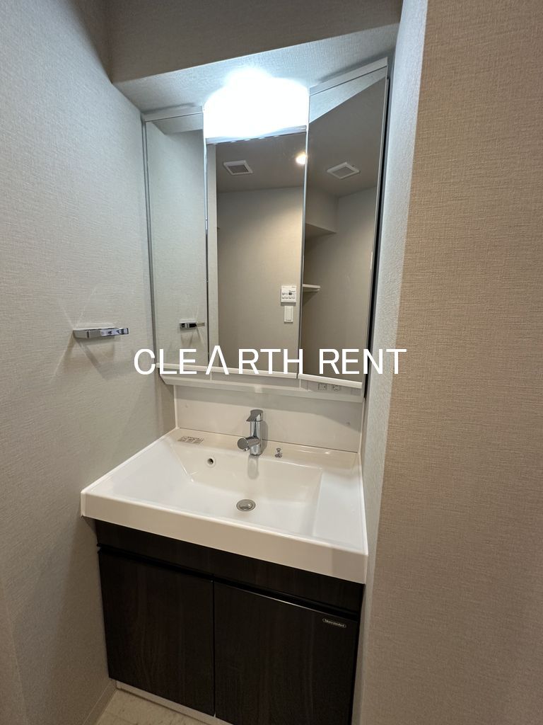 コンシェリア東京 ＜ＨＩＧＡＳＨＩＪＵＪＯ ＲＥＳＩＤＥＮＣＥ6階 人工大理石のカウンター一体型の洗面ボウル