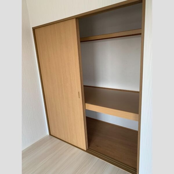 プリムローズ 物入れ