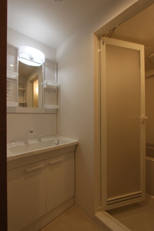 イアース横濱関内8階 同建物別部屋の参考画像