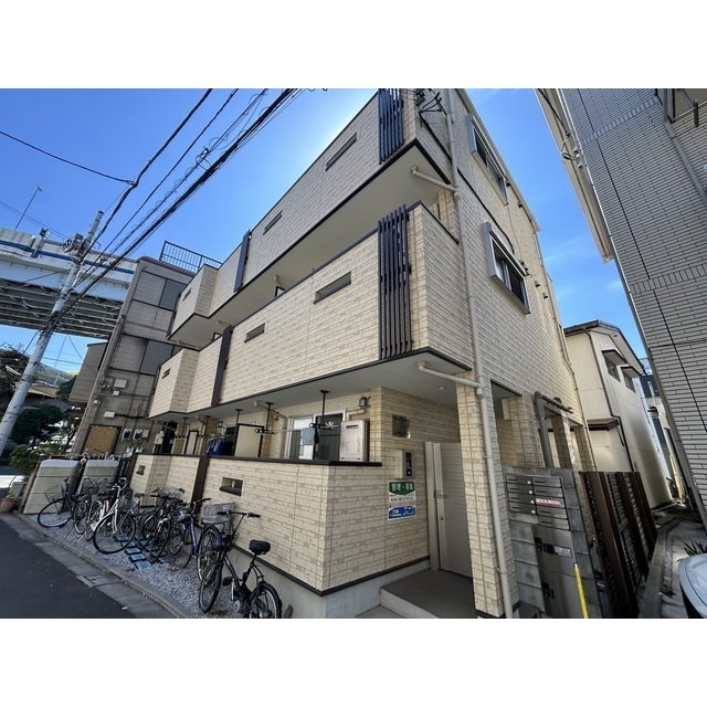 メゾンアレシア四ツ木の外観画像