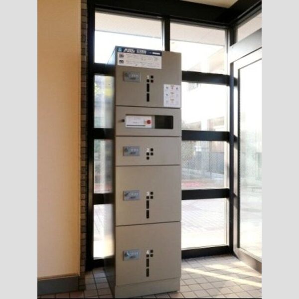 ル・モンテスト　F 宅配ボックス