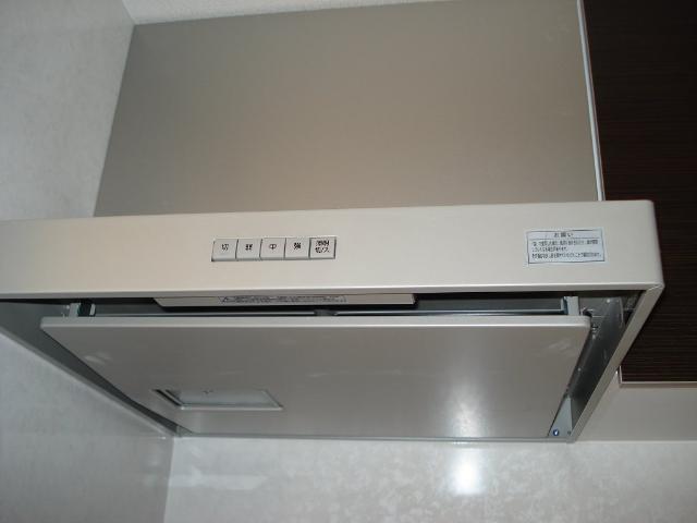 サン・グレース半田301号室 換気扇