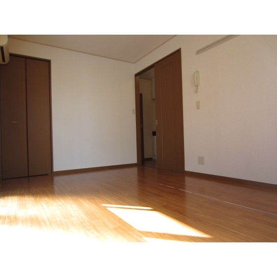 グリーンマーサ1階 内観