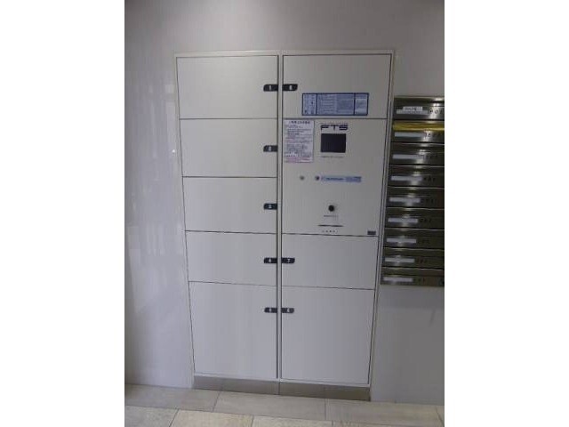 リヴシティ八丁畷401号室 エントランス