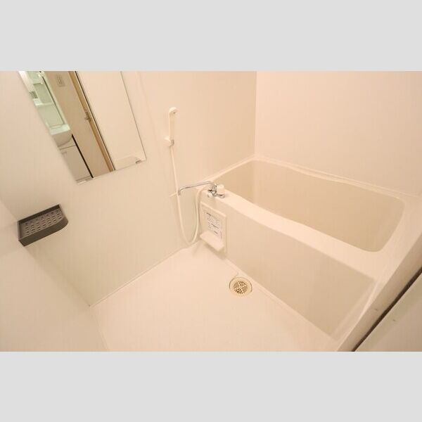 ステラコート206号室 浴室