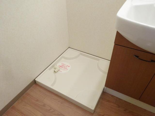 ブラン　ピエール 室内洗濯機置場