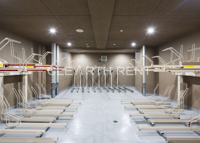 コンシェリア新橋 ＭＡＳＴＥＲ’Ｓ ＶＩＬＬＡ14階 悪天候時も安心の屋内駐輪場