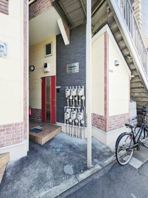 ユナイト金沢八景ハイゼンベルグ エントランス