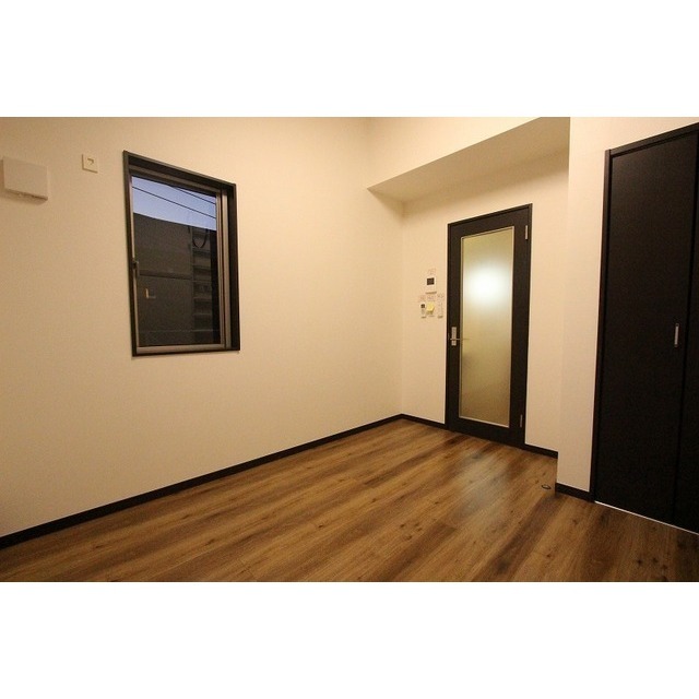 ラヴィータ湘南203号室 内観