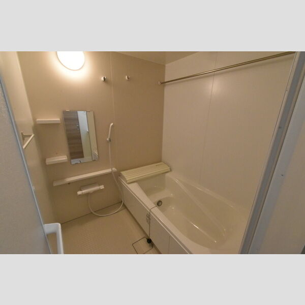 ルミエール エスト 浴室