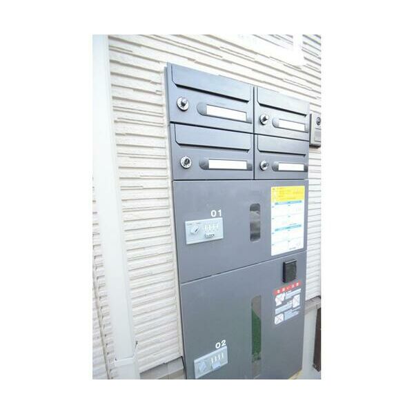 The　Season代沢 エントランス