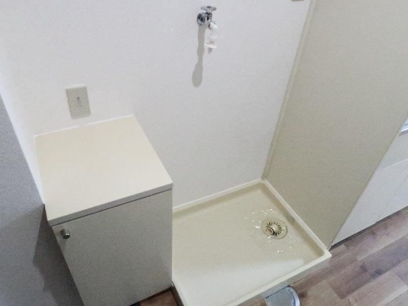 綱島西ハイツ1階 ※別号室の写真になります。