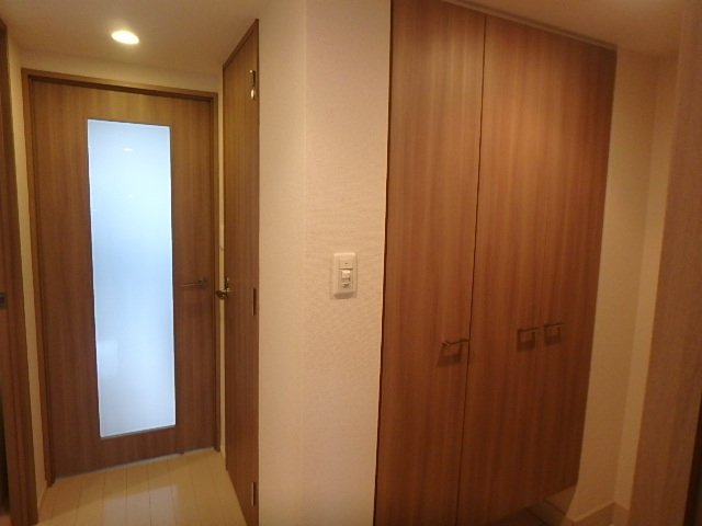 Ｒａｆｆｉｎｅ 雷門 玄関