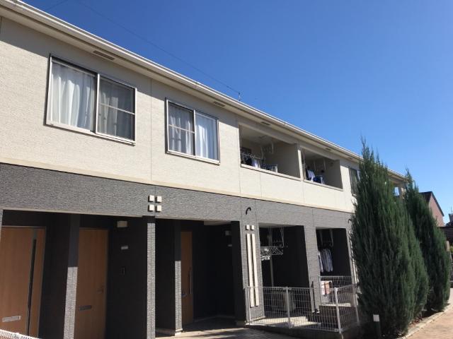 ラ・パーチェ 外観写真（昼）