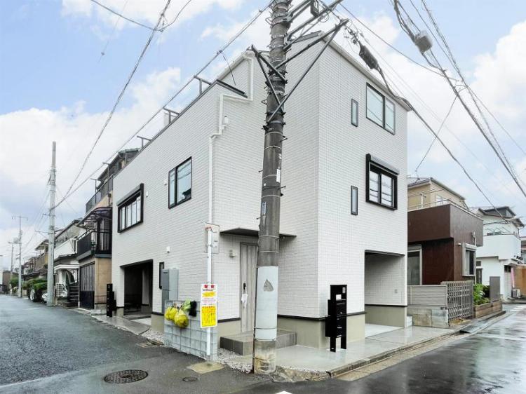 メゾン プリバーダ 外観