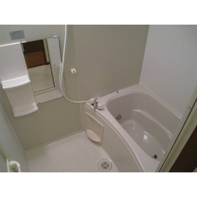 アムール エフ 弐番館 お風呂