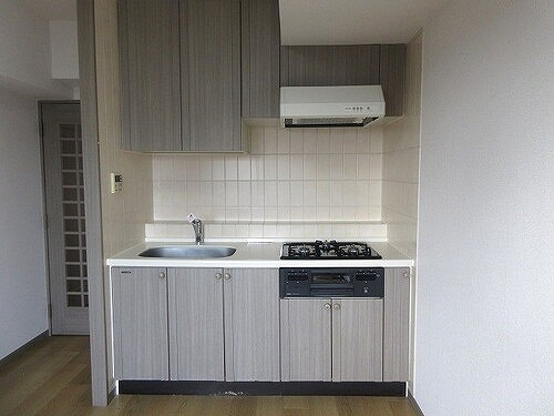 ライオンズマンション平塚宝町6階 キッチン　内装後　前回募集時／2024年10月の写真