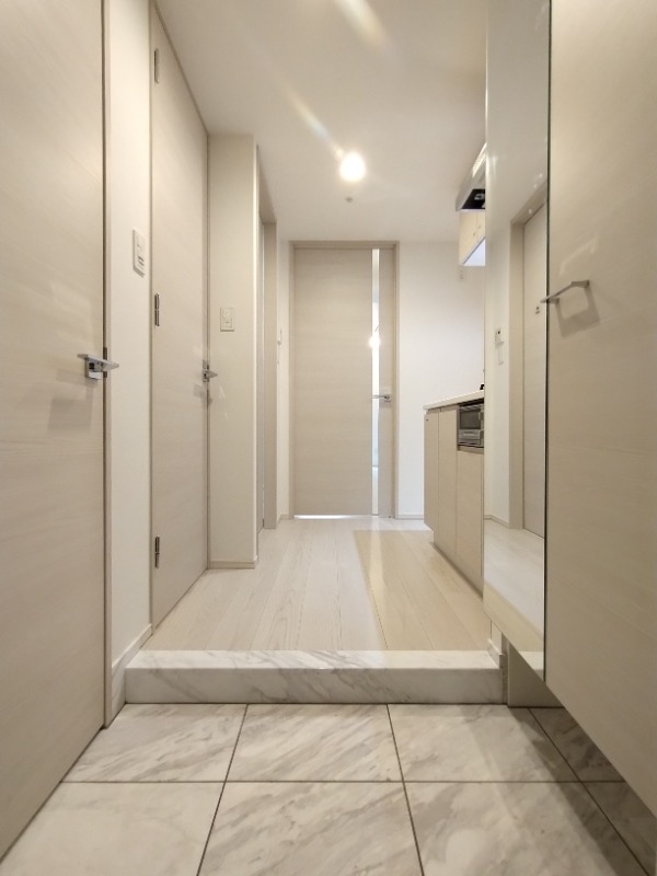 クレイシア両国ルクール1階 玄関