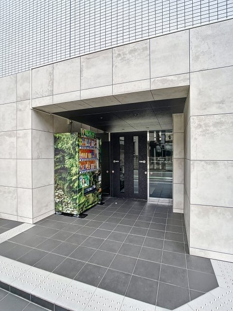 GENOVIA川崎鈴木町skygarden エントランス