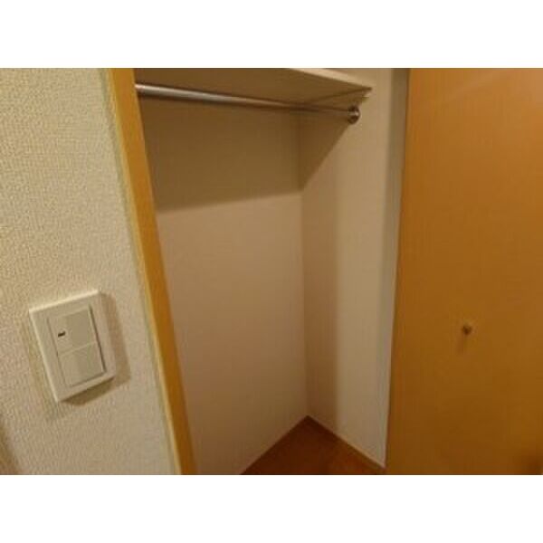 スカイコート後楽園WEST1402号室 収納